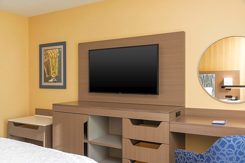 Hampton Inn Holland