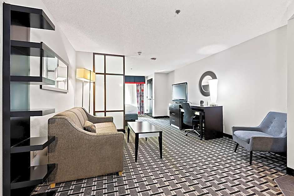 Comfort Suites Williamsburg Historic Area