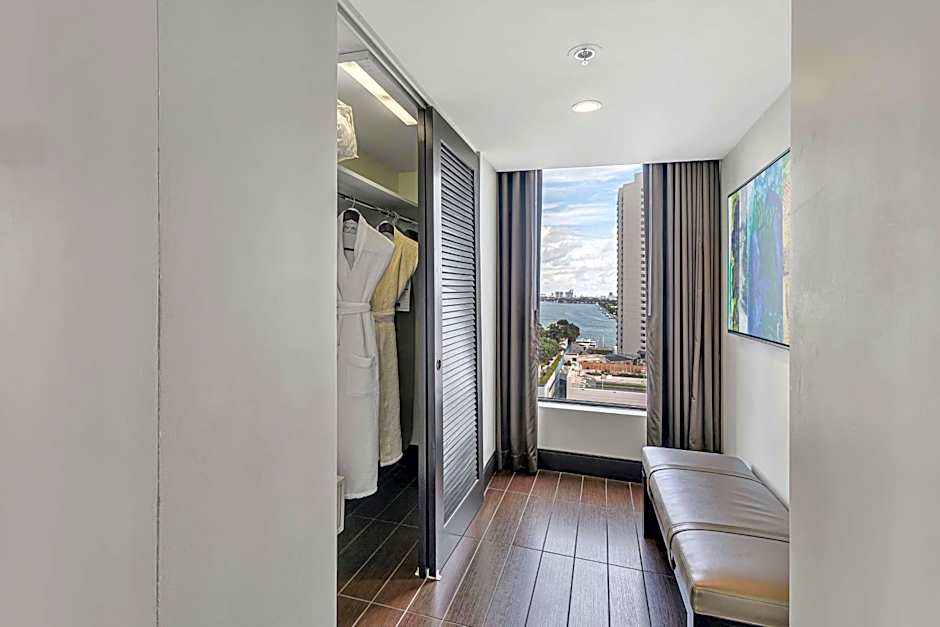 Hilton Miami Downtown