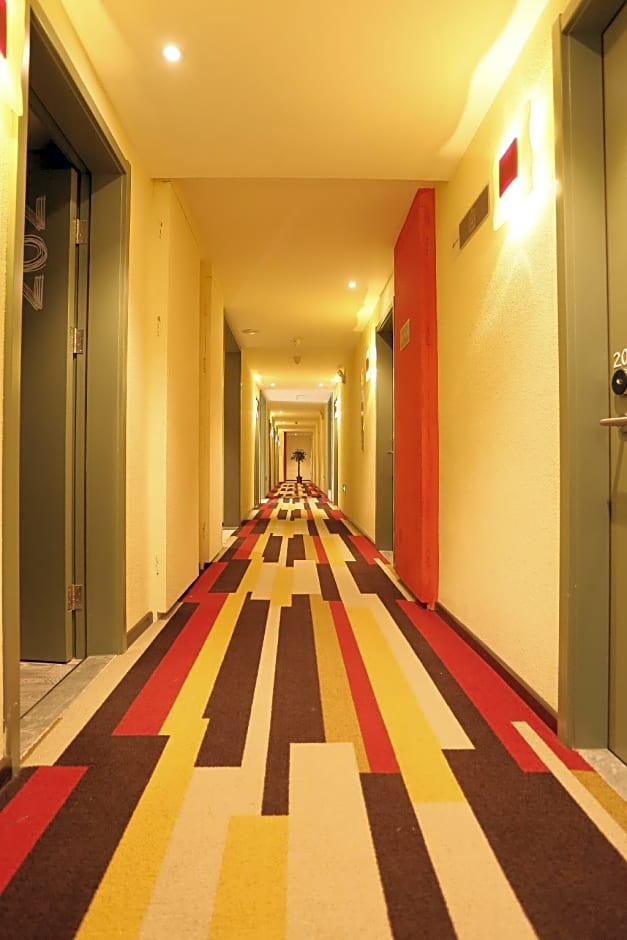 Ibis Xuzhou East Huaihai Road Hotel