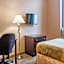 Woodstock Inn and Suites