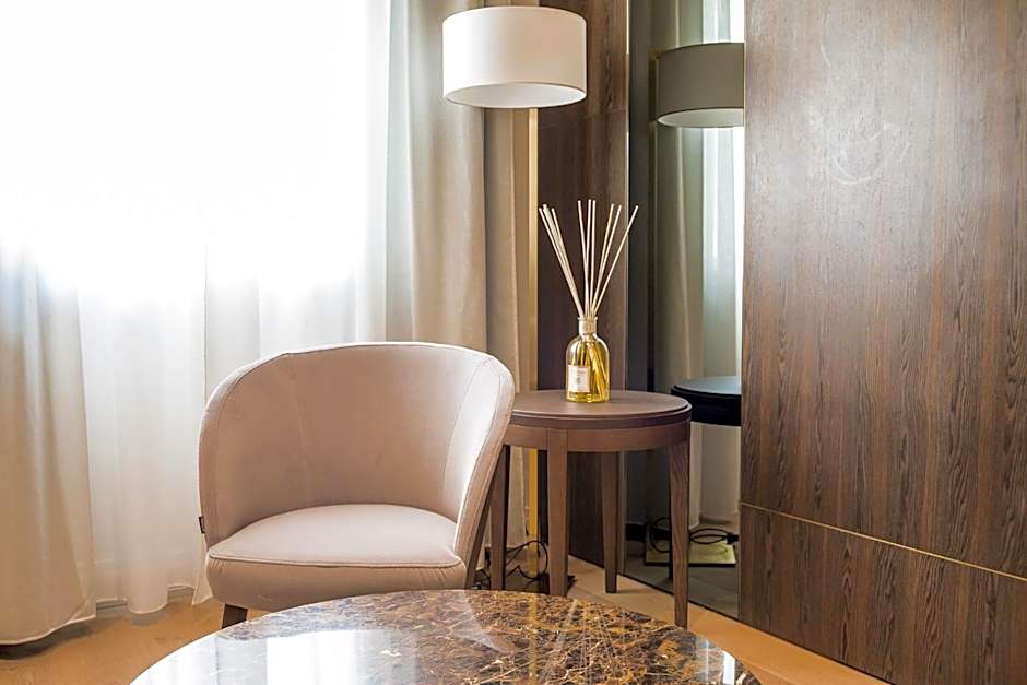 Messori Suites