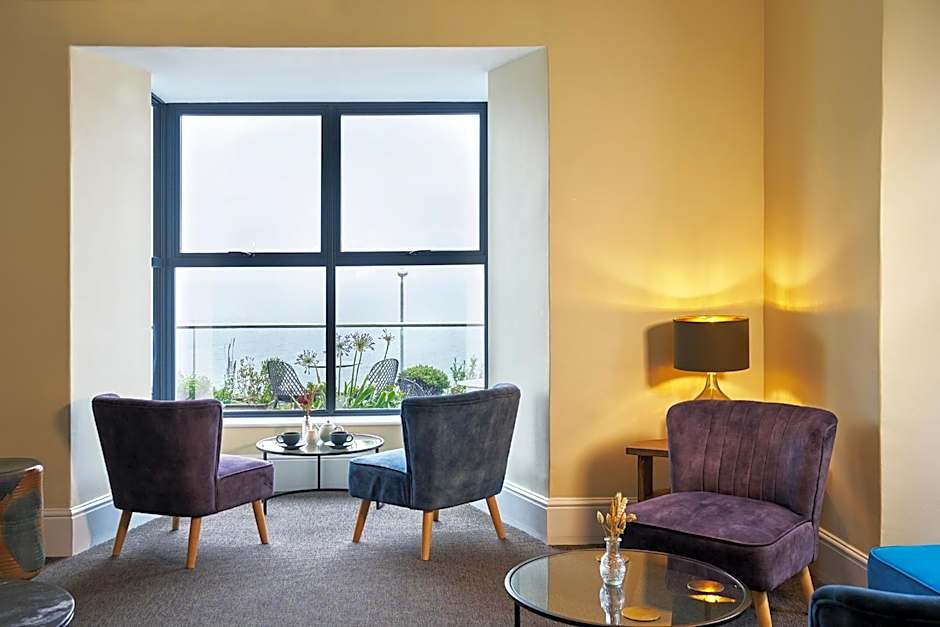 Outlaw's Guest House