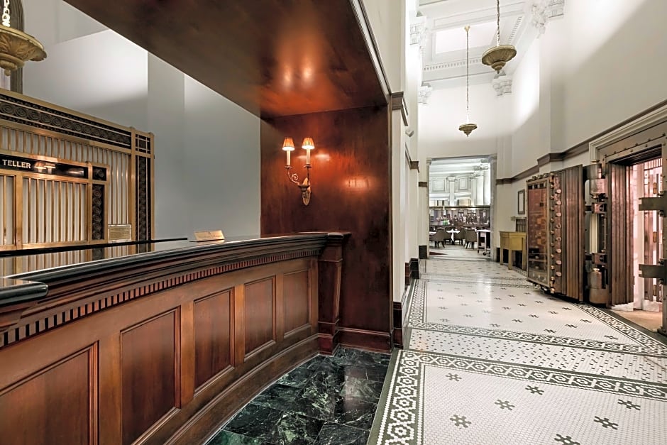 The Whitney Hotel