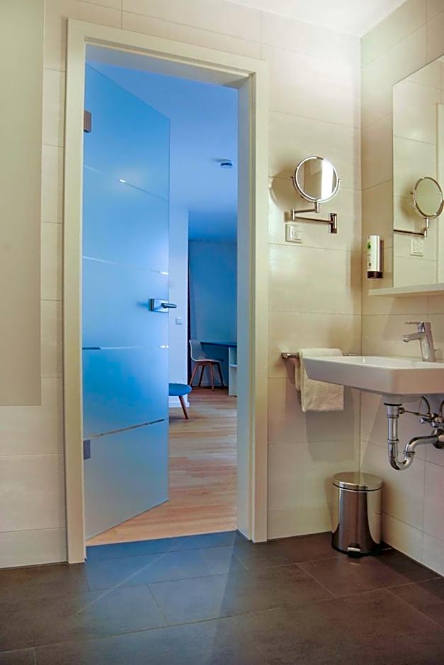 SEEGER Living Premium West