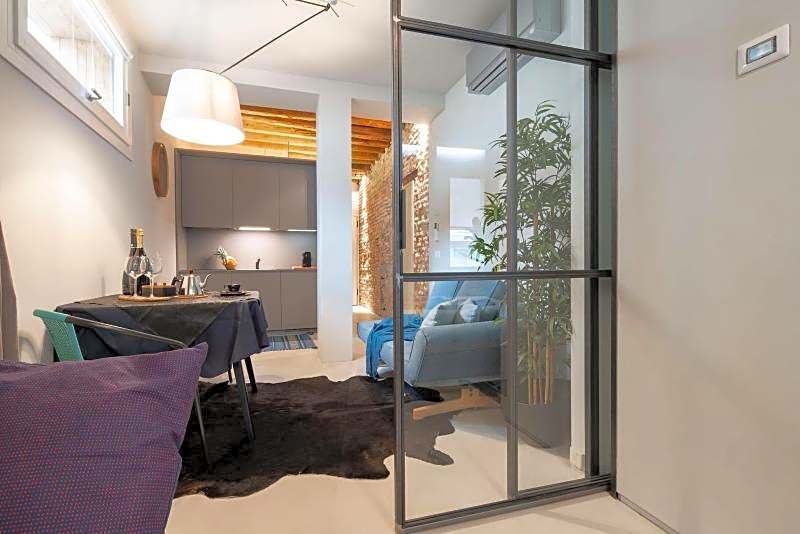 Officine Cavour Apartments