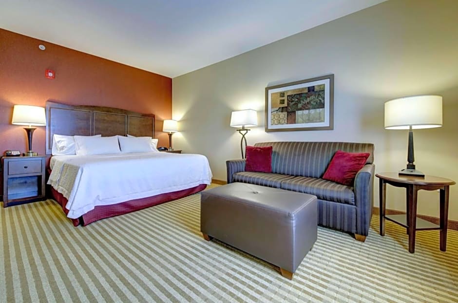 Hampton Inn By Hilton And Suites Harrisburg/North, Pa