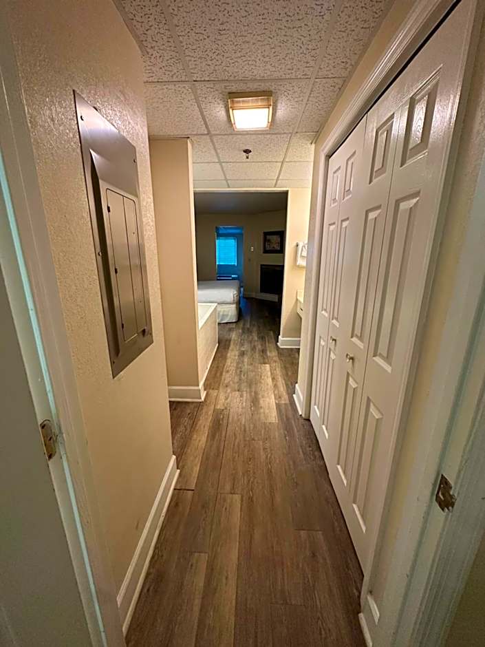 River Place Condos #509 1BD, 2 Bath