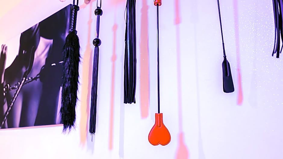 Loveroom Very Good Trip chambre avec jacuzzi privatif