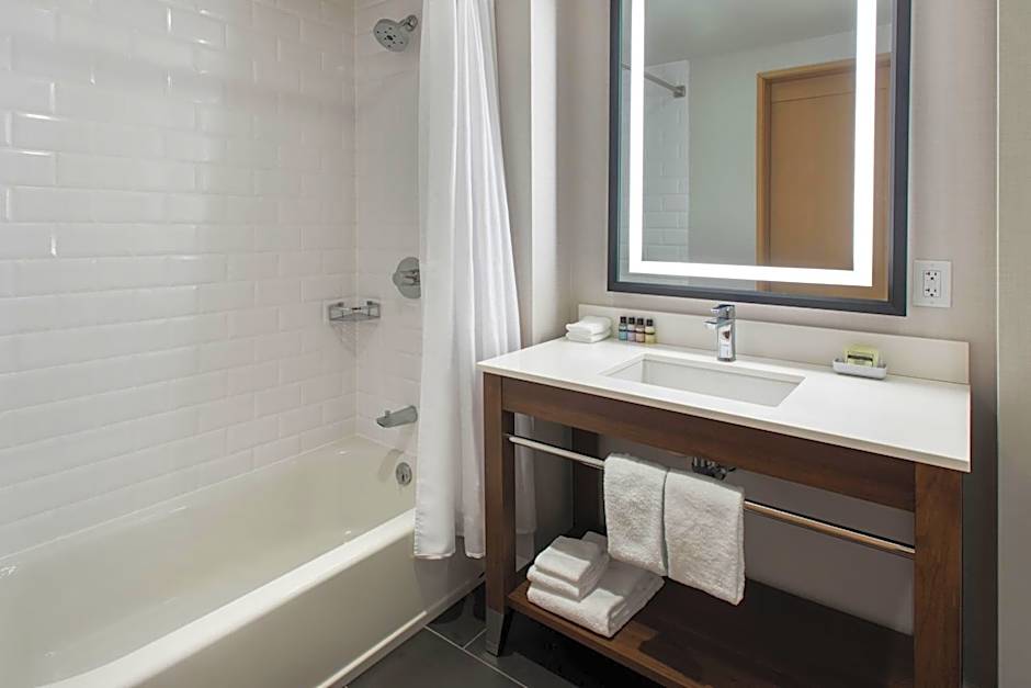 Four Points by Sheraton Albany