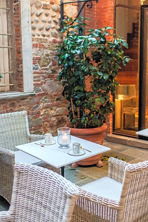 Lucca Heritage Retreat