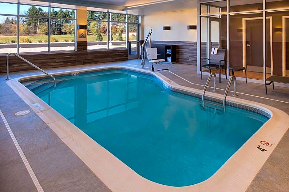 Fairfield Inn & Suites by Marriott Akron Stow