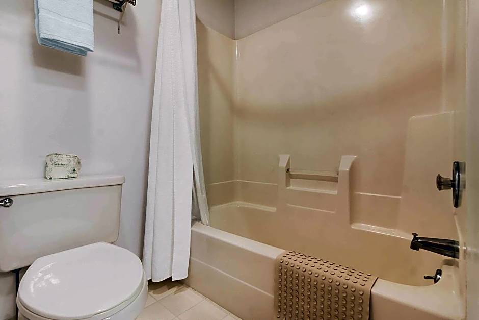 Rodeway Inn Holdrege