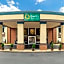 Quality Inn & Suites Apex-Holly Springs