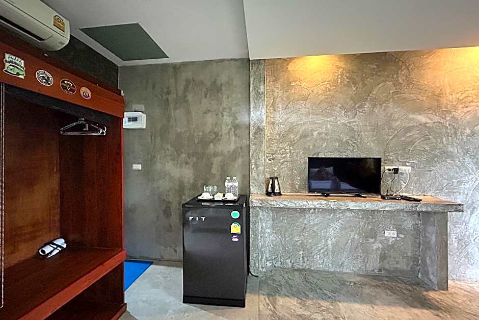 Photo 1 of 7 of Family Room with Kitchenette