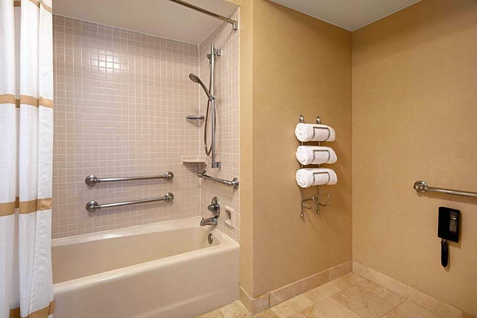 Newport Beach Marriott Bayview