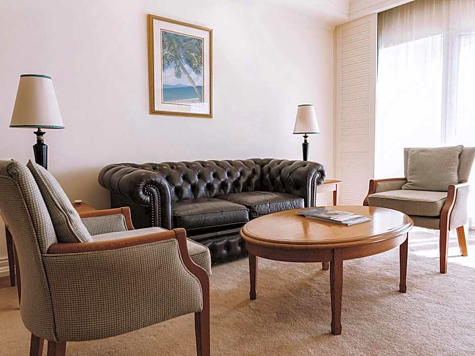 Pullman Cairns International