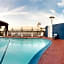 Country Inn & Suites by Radisson, Bakersfield, CA