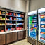 La Quinta Inn & Suites by Wyndham Kansas City Beacon Hill