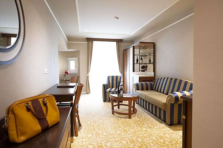 Scuol Palace - Culture, Nature & Health