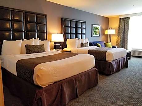 Queen Room with Two Queen Beds - Non-Smoking