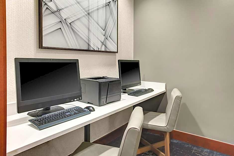 Hyatt Place Pittsburgh Airport/Robinson Mall