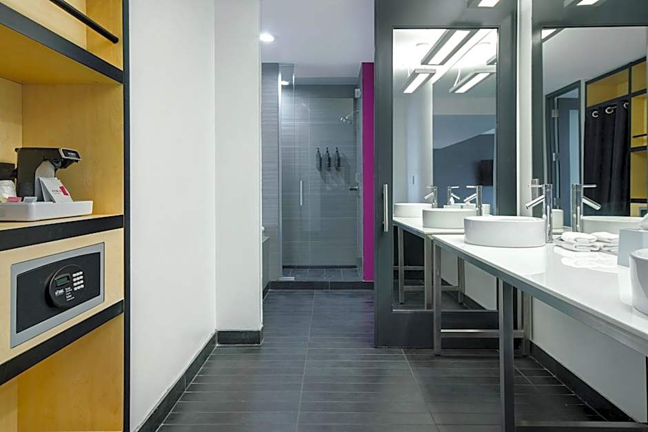 Aloft by Marriott Oklahoma City Downtown - Bricktown