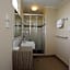 Shoredrive Motel