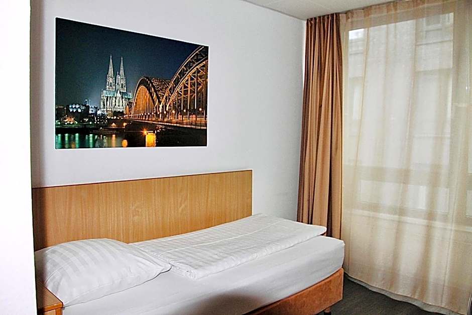 Opera Hotel Köln
