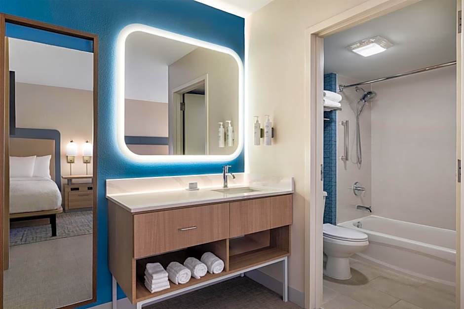Homewood Suites by Hilton Tulsa South Medical District