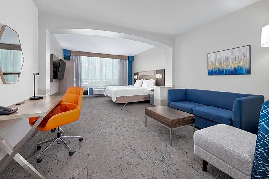 Holiday Inn Express Hotel & Suites Dallas West By IHG