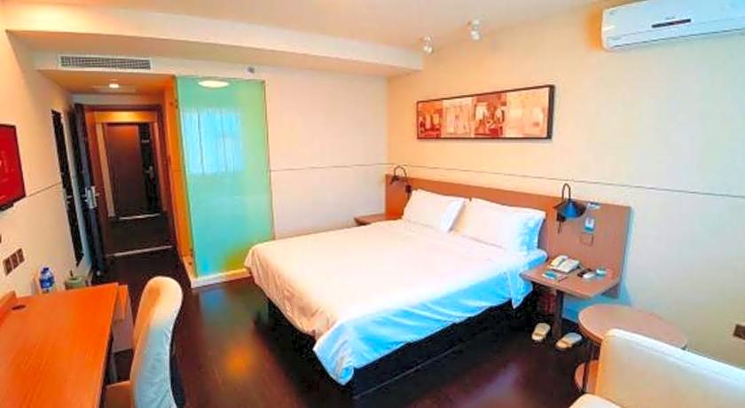 Jinjiang Inn Select Tianjin Tanggu Metro Station Zhongxin North Road
