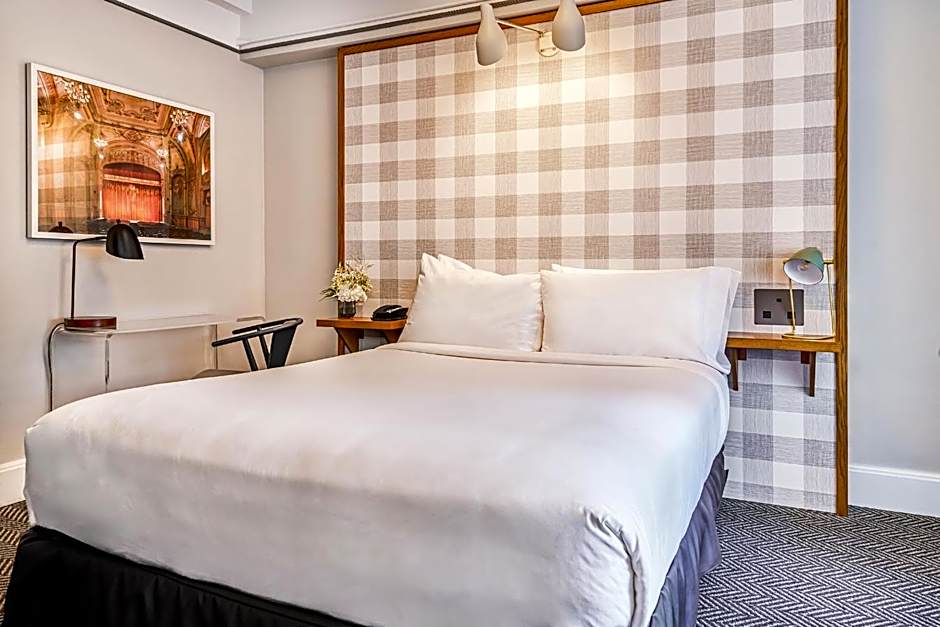 Paramount Hotel Times Square New York