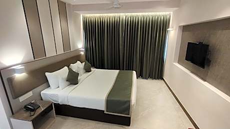 Executive Suite