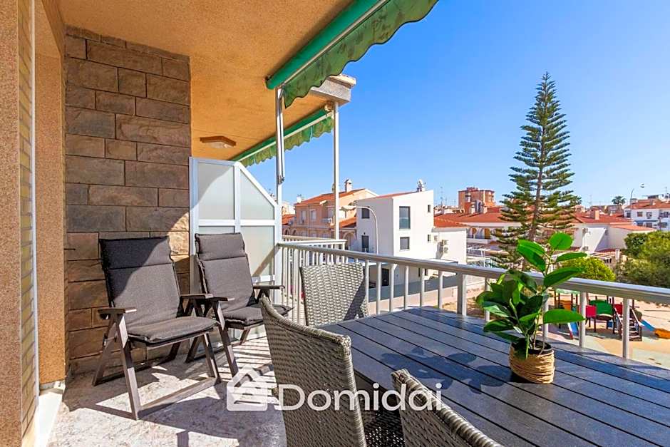 Apartamento a pie de playa by Domidai