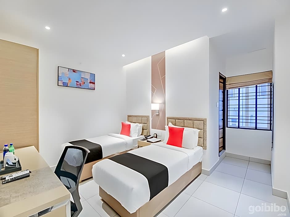 Vihaari 24 Business Hotel