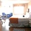 Guesthouse Inn & Suites Lexington