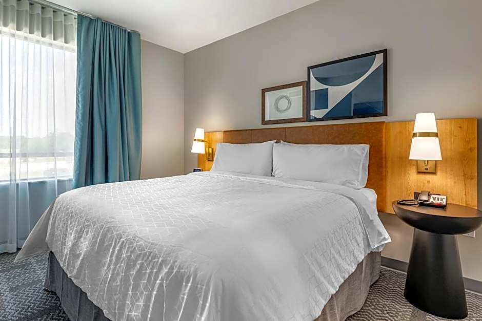 Staybridge Suites Dallas Grand Prairie By IHG