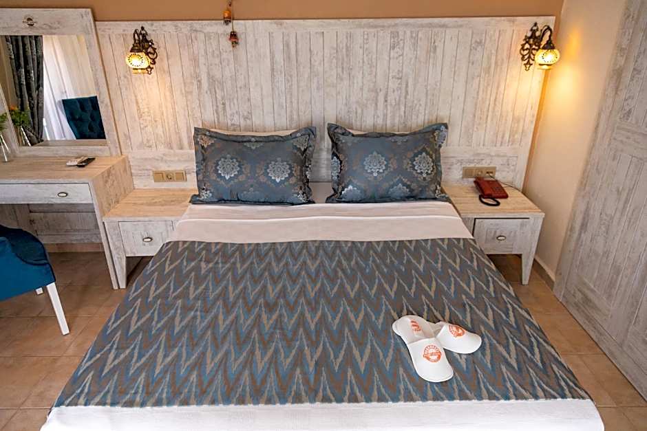 Portakal Hotel