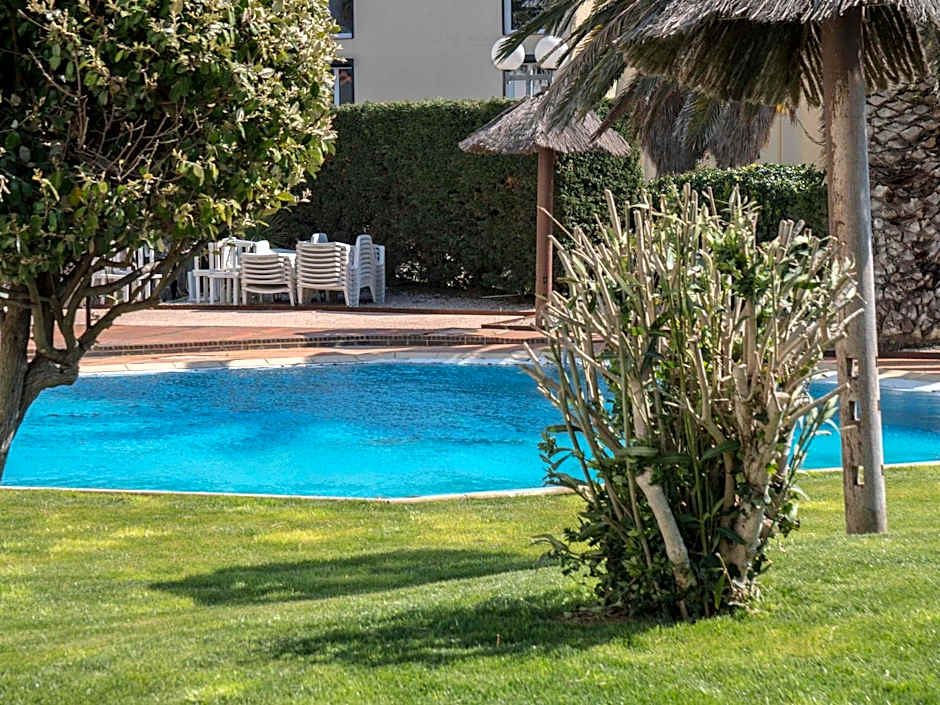 ibis Styles Perpignan Canet En Roussillon