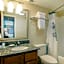 Hawthorn Suites by Wyndham Tinton Falls
