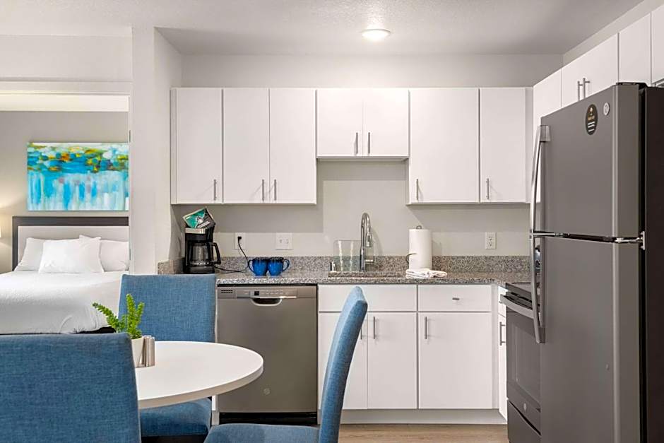 WaterWalk Extended Stay by Wyndham Minneapolis - Plymouth