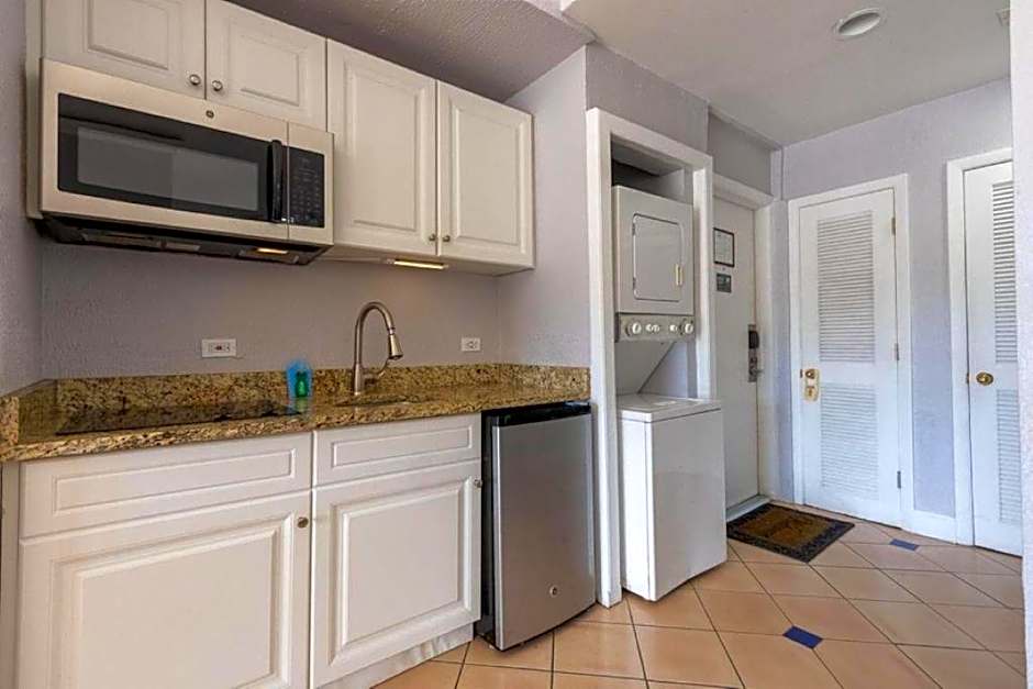 Pirate's Pension at Bluebeard's Castle