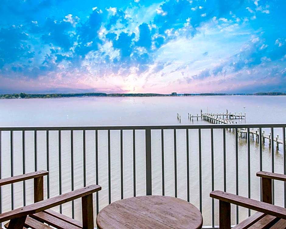Island Inn & Suites, Ascend Hotel Collection