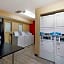 Extended Stay America Select Suites - St. Louis - Westport - Craig Road