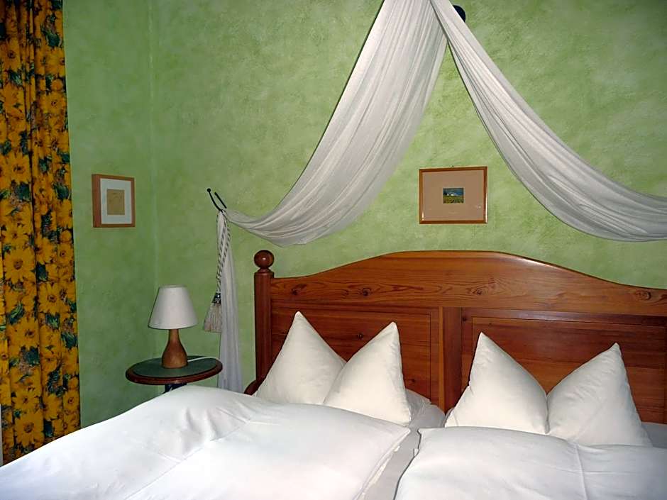 Hotel garni Lindenhof im Steigerwald