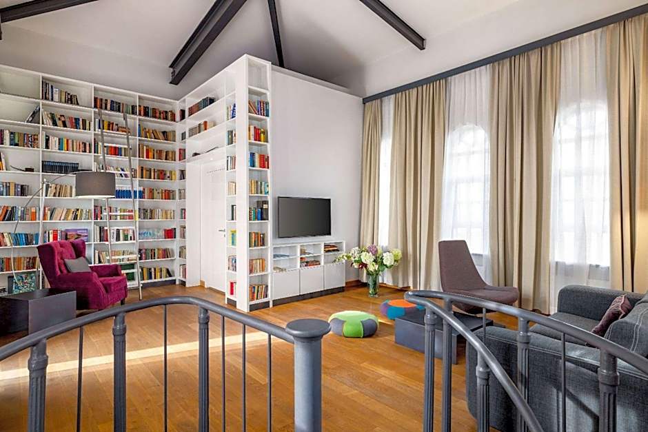 Vienna House by Wyndham Andel's Lodz