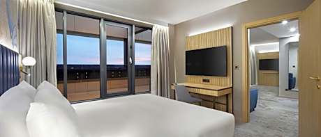 King One Bedroom Suite