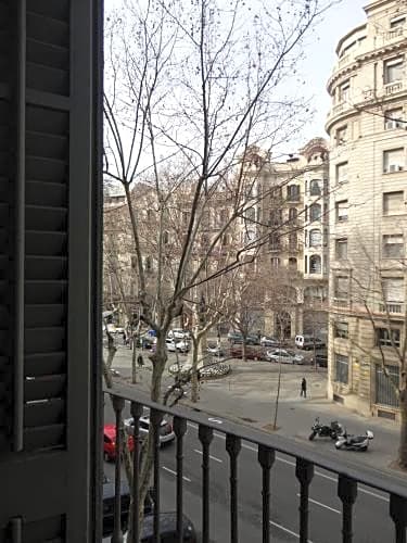 Brustar Centric Hotel