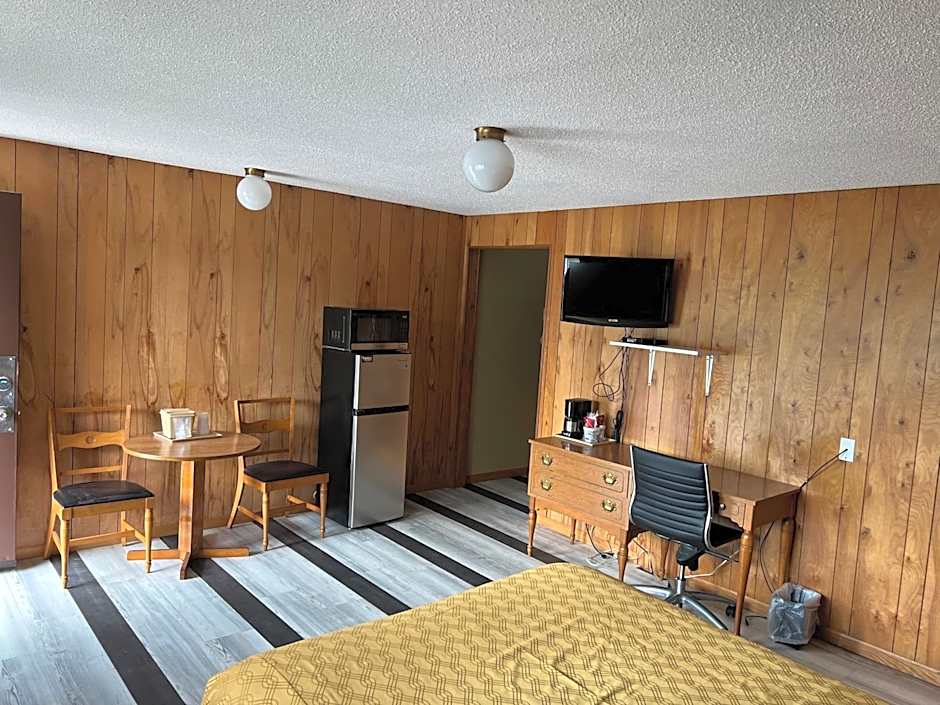 Amber's Inn and Suites
